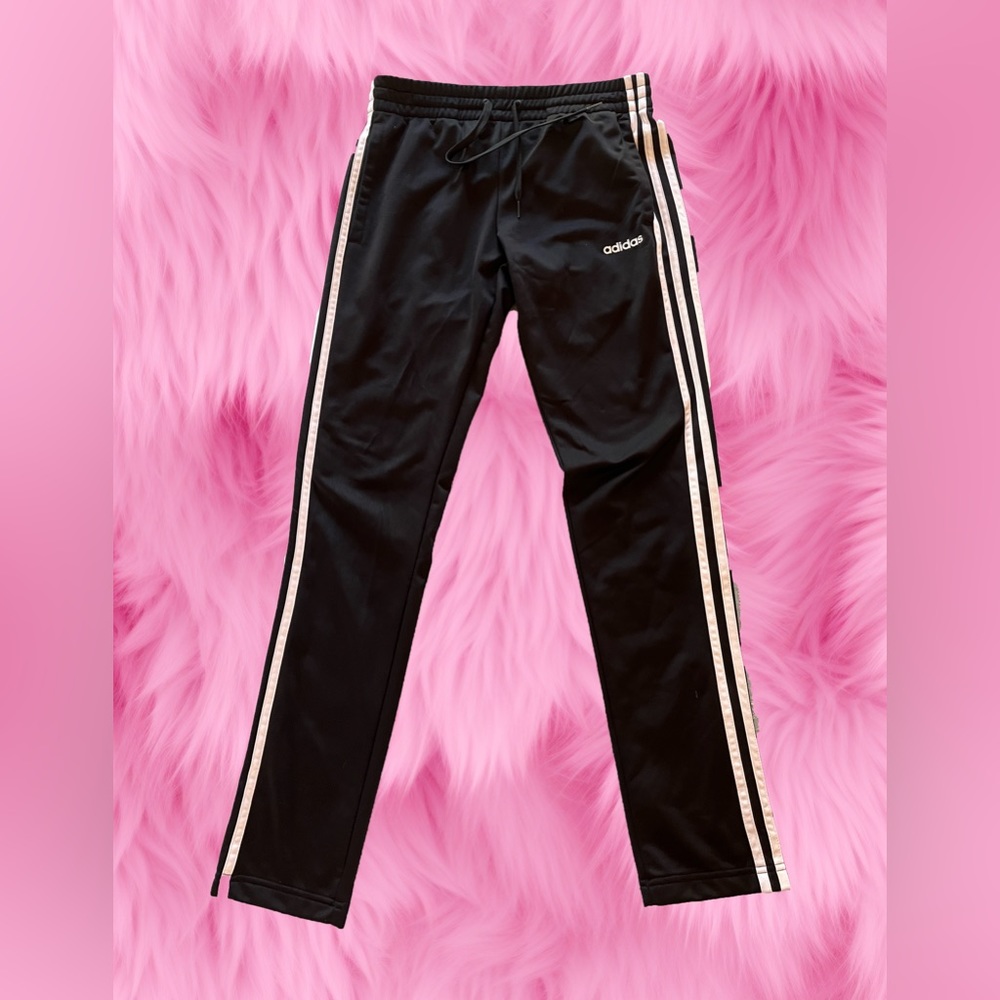 Adidas sweatpants
